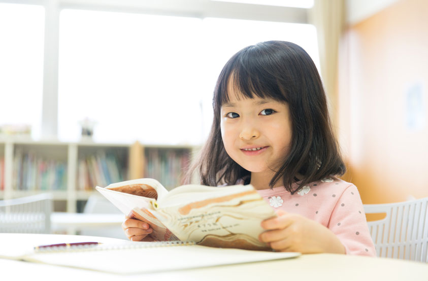 アンケート 読書感想文にもピッタリ 先輩ママたちがオススメする話題の本って Pinto スタジオアリス