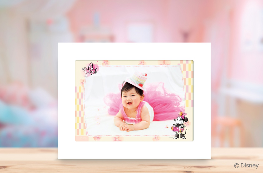 今年のひな祭りは華やかにお祝いしましょう 豪華な七段飾りと写す 桃の節句キャンペーン 開催中 Pinto スタジオアリス