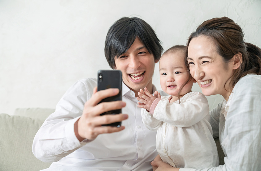 100人のママ パパに聞きました 撮っておけば良かったと思う こどもの写真 0 6カ月編 Pinto スタジオアリス